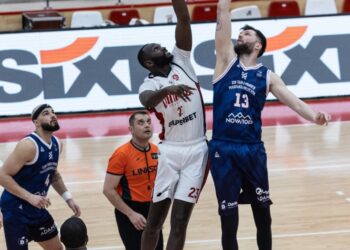 Dinamo București a continuat seria excelentă din Liga Națională, trecând de CSM Târgu Mureș