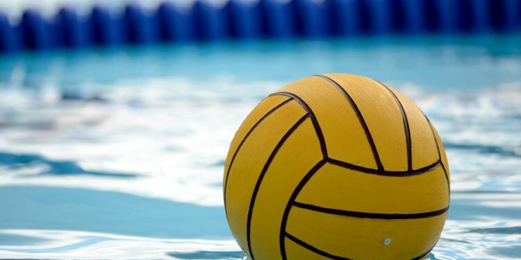 CS Rapid și Dinamo București au obținut duminică biletele pentru turneul Final 8 al Nordic League la polo pe apă
