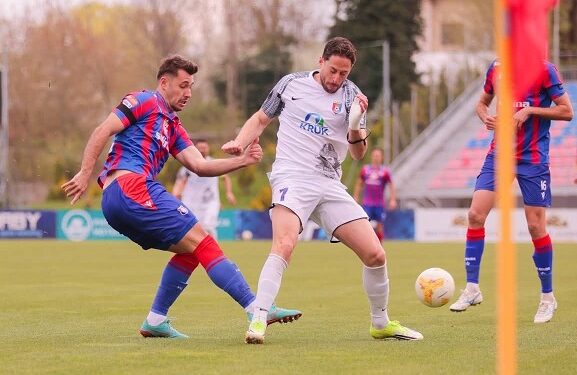 Liga a II-a, Play-off și Play-out. Dueluri tari la ambii poli ai clasamentului
