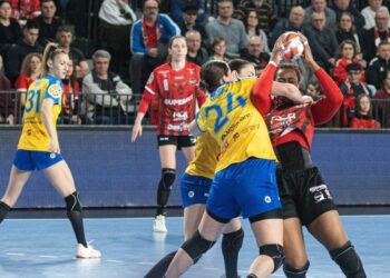 CS Gloria Bistrița și SCM Universitatea Craiova au obținut calificarea în semifinalele Cupei României la handbal feminin