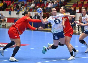 Naționala feminină de handbal a României a suferit o înfrângere categorică în fața Norvegiei