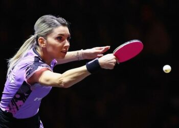 Ambele echipe ale României au obținut calificarea în optimile Campionatelor Mondiale de tenis de masă de la Londra