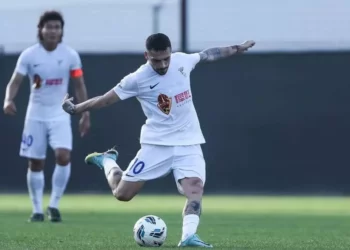 Nicolae Stanciu și Alexandru Ioniță II au avut o zi excelentă în Cupa Chinei
