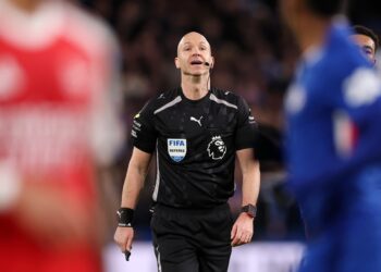 Arbitrul englez Anthony Taylor, prezent la Cupa Mondială 2026, și‑a anunțat retragerea imediată