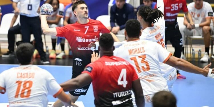 CS Dinamo București a început cu stângul noua ediție a Ligii Campionilor, cedând acasă în fața puternicei Montpellier